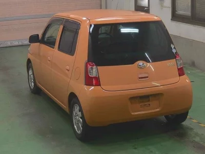 DAIHATSU ESSE