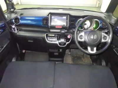 HONDA N BOX PLUS