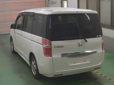 HONDA STEP WAGON