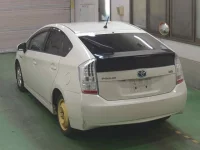 Цена авто Toyota Prius с аукционов Японии, номер кузова ZVW30, пробег 280 000, оценка 6