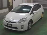 Цена авто Toyota Prius с аукционов Японии, номер кузова ZVW30, пробег 280 000, оценка 6