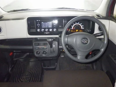 SUZUKI MRWAGON