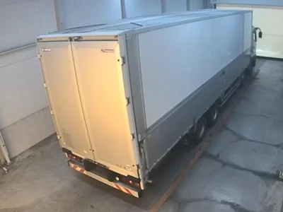 MITSUBISHI FUSO