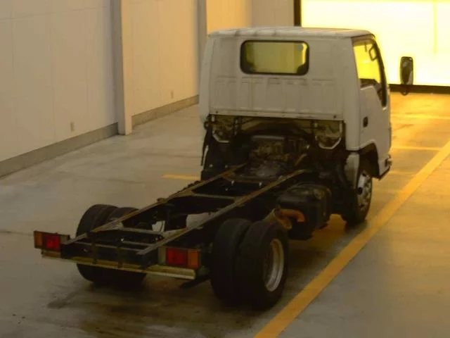 Isuzu Elf  с аукциона в Японии