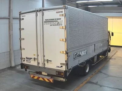 MITSUBISHI FUSO FIGHTER