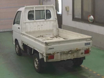 DAIHATSU HIJET TRUCK