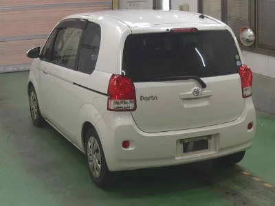 TOYOTA PORTE