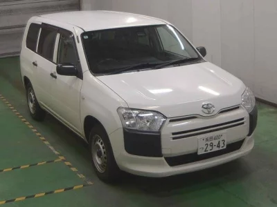TOYOTA SUCCEED