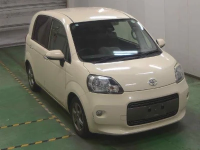 TOYOTA PORTE