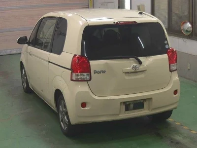 TOYOTA PORTE