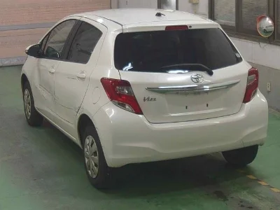 TOYOTA VITZ
