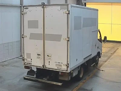 TOYOTA DYNA