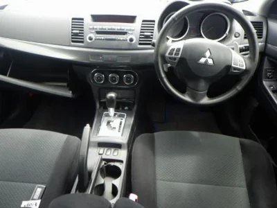 MITSUBISHI GALANT FORTIS SPORTBACK
