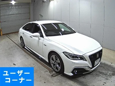 TOYOTA CROWN