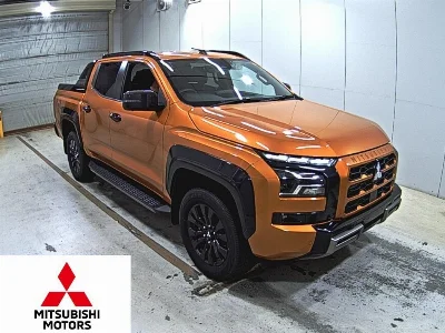 MITSUBISHI TRITON