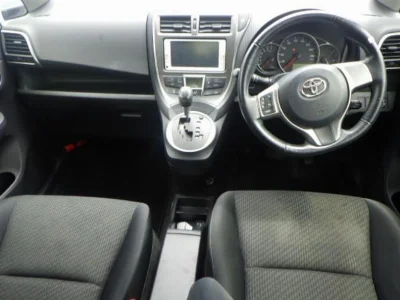 TOYOTA RACTIS