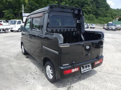 DAIHATSU HIJET VAN