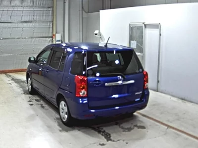 TOYOTA RAUM