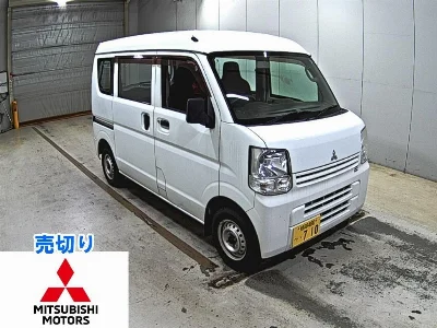 MITSUBISHI MINICAB