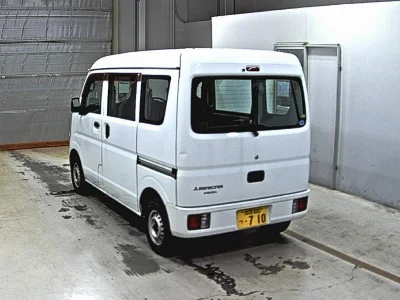 MITSUBISHI MINICAB