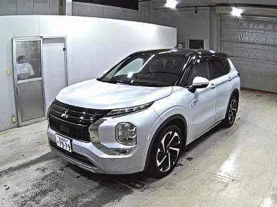 MITSUBISHI OUTLANDER PHEV