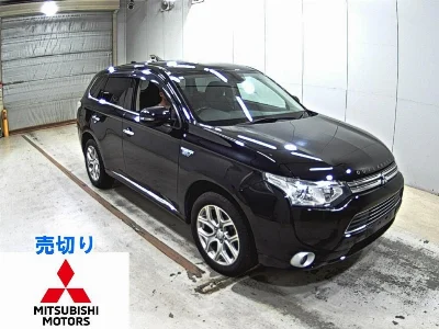 MITSUBISHI OUTLANDER PHEV