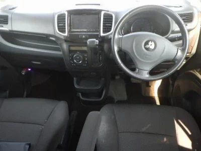 MITSUBISHI DELICA D2