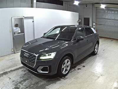 AUDI Q2