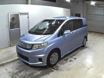 HONDA FREED SPIKE