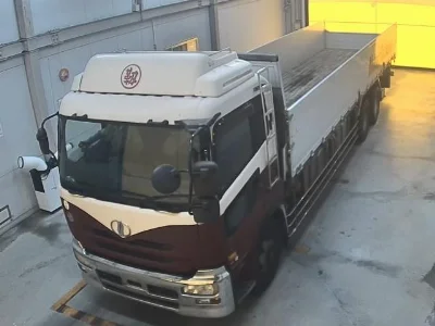 NISSAN UD