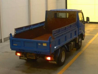 TOYOTA DYNA