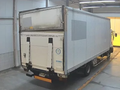 ISUZU FORWARD