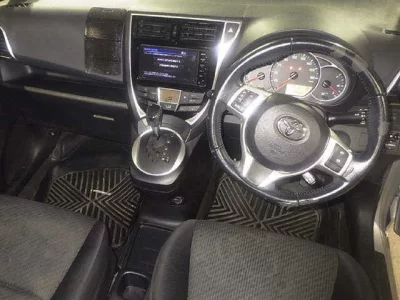 TOYOTA RACTIS