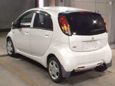 MITSUBISHI I