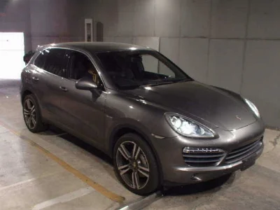 PORSCHE CAYENNE