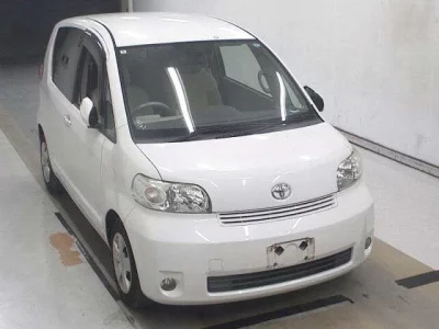 TOYOTA PORTE