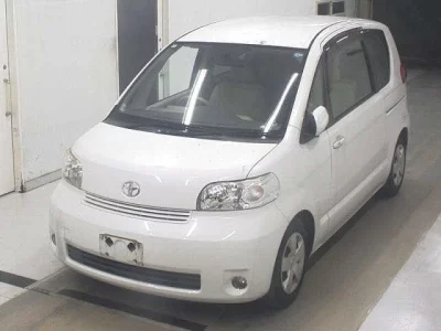 TOYOTA PORTE