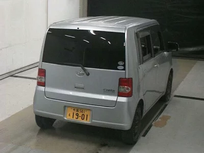 DAIHATSU MOVE CONTE