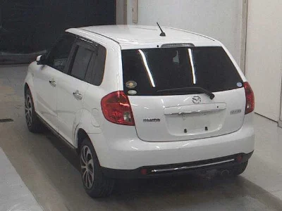 MAZDA VERISA