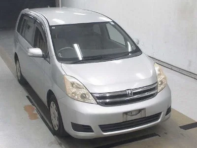 TOYOTA ISIS
