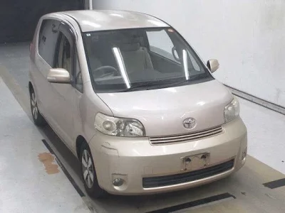TOYOTA PORTE