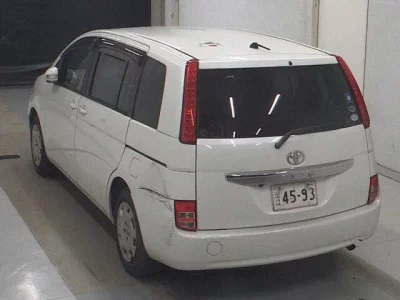 TOYOTA ISIS
