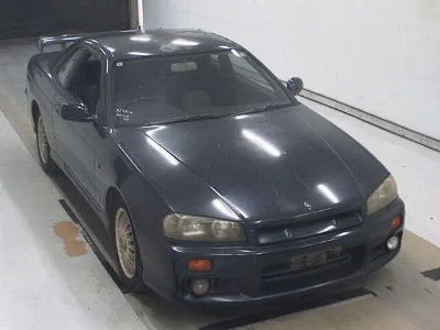 NISSAN SKYLINE