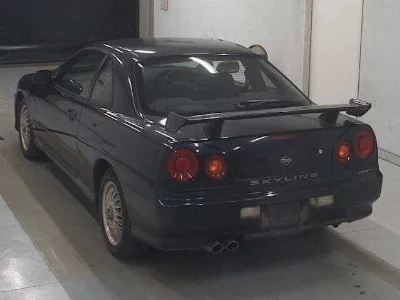 NISSAN SKYLINE