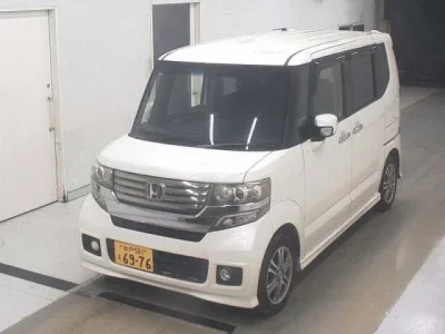 HONDA N BOX PLUS