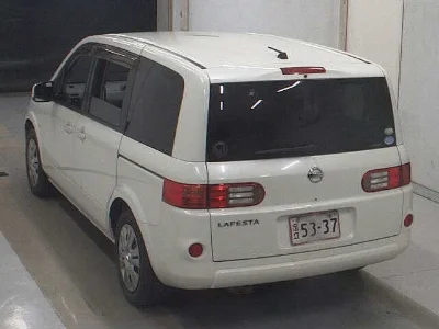 NISSAN LAFESTA