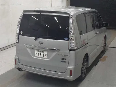 NISSAN SERENA