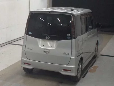 NISSAN ROOX