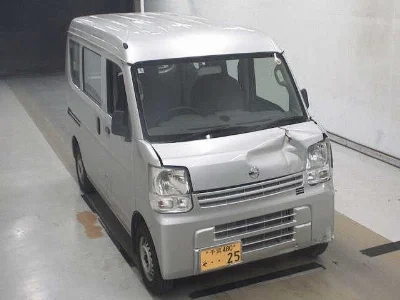 NISSAN CLIPPER VAN