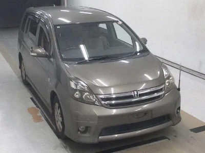 TOYOTA ISIS